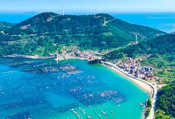 连江奇达村+旗冠顶+平流尾地质公园一日游打卡福州版里约热内卢【推荐当地特色小吃美食，自有向导车队，自家不转卖，专 业老司机，出行无忧，可帮忙拍照!】