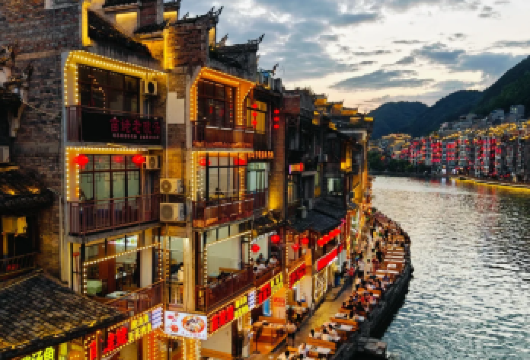 镇远古镇一日游&纯包车&纯玩&可上门接送&一单一团&不拼车【[优势亮点]私家团、ViP一单一团，不拼车，不拼人，专车专用，属于专属空间。】