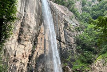 【南阳起止】白云山+含门票一日游【这个线路淡季人少时跟老界岭一日游拼团，需要先把老界岭游客放下后才去白云山】