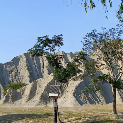 台湾高雄佛光山+月世界地景+美浓民俗村+旗山老街