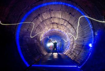 解密 816 核工厂 + 武陵山大裂谷一日游（2-8人团）【拒绝赶场！816 + 大裂谷充足游览时间，小众双地标一日解锁，亲子 / 历史控适配】