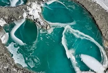 祁连岗什卡雪峰景区+大本营+连心湖+七彩瀑布一日游 【赠体验活动：骑马拍照+射箭+藏服】