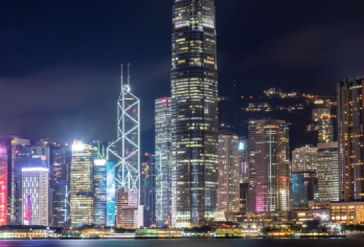 香港1日C线 中环大馆+石板街+太平山+星光大道+午餐赠流量【[放心出游]一次游遍香港精华景点，纯玩无购物！多地出发/多线可选！团期稳定，品质保证！】