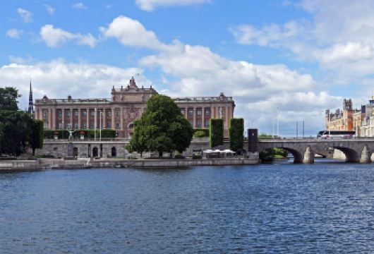 墨西哥-中文商务专车-全境行程定制【多/日游全日定制】【[中文司导可选]提供基础接送或中文导游，满足不同旅客需求】