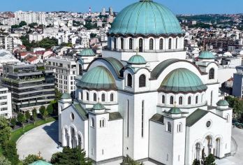 贝尔格莱德-- 诺维萨德  +中文司导+专属定制+行程定价 【塞尔维亚语中意为“新农场”，也被誉为“塞尔维亚的雅典】