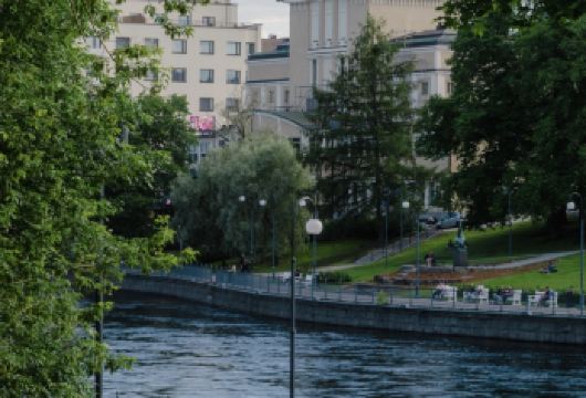 赫尔辛基--坦佩雷--姆明博物馆--坦佩雷大教堂--列宁博物【芬兰第三大城市，夹在两湖泊间的“北欧慢切斯特”，红砖工厂变身艺术空间，姆明童话与列宁历史并存】