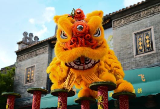 佛山祖庙+岭南天地+梁园+南风古灶一日游@武术醒狮表演&含票【[精选景点]逛岭南四大园林之一：佛山梁园丨武术之乡：祖庙丨看一场精彩的舞狮表演丨南国陶瓷文化】
