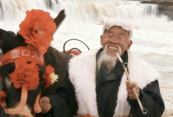 陕西黄河壶口瀑布+黄帝陵一日游·三环内接早+赠午餐耳麦【[贴心服务]提供三环内酒店接早服务，选用舒适空调旅游车，确保一人一座，让您轻松开启旅程，舒适出行】