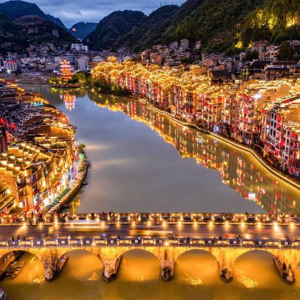 贵州镇远古城一日游【私家团+包车游+上门接送+独立成团】