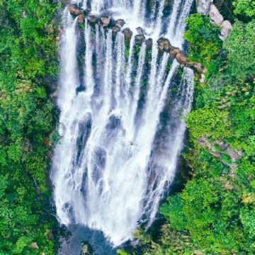 古龙峡大瀑布+云天波霸+悬崖飞车一日游【山水瀑布云梯&含票】