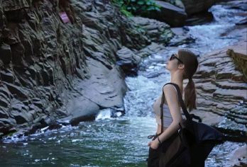 洛阳龙潭大峡谷一日游●官方授权直通车●纯玩无购物●半自由行【[品质保证]景区官方直通车，全程不进任何购物店，送达景区后自由活动，行程很宽松，半自由行。】