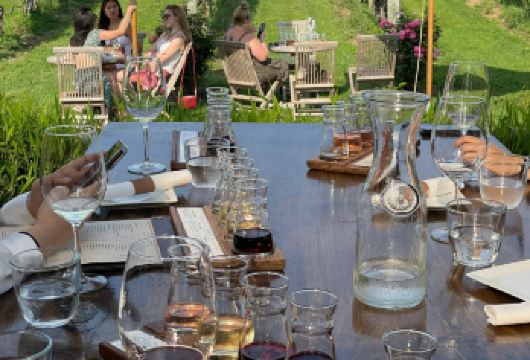 波尔多市区+葡萄酒博物馆+品酒+中文司导【包车1日】【行程接受定制｜接送安全保障｜司导中文服务】