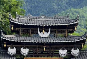 贵州西江千户苗寨一日游【贵阳出发】可选车位【全程无购物纯玩+不进任何隐形购物店保证游玩时间充足】