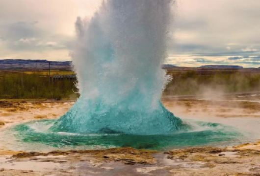 冰岛黄金旅游圈+古佛斯瀑布+辛格韦德利+火口湖【【黄金圈奇遇【家庭/亲子/情侣/度假 ，黄金圏环线深度游，出行全程无忧。】