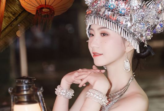 宣恩仙山贡水夜游【直通车+夜游·穿越千年光影·打卡网红夜】【黄金时段出发，抵达即享夜景精华，返程不误深度睡眠。】