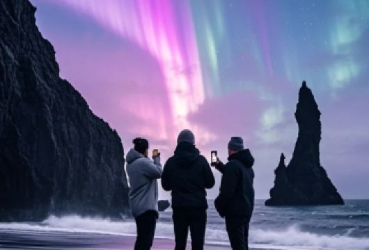 冰岛雷克雅未克-黄金圈路线+蓝湖-包车【精选老司机】【包车一日游，解锁旅行新方式！独立车辆配备经验丰富的老司机，为您量身打造专属行程。】