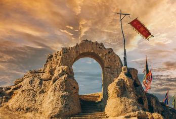 宁夏银川贺兰山岩画+西夏陵+镇北堡西部影城一日游【0购物不进店】