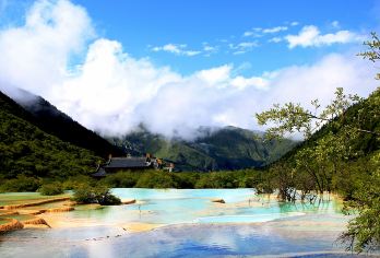 黄龙风景区一日游【黄龙九寨站-黄龙-九寨沟】直通车丨包车团【自由行推荐，无任何隐形消费，行程轻松，出行方便。】