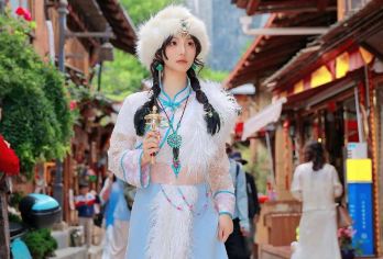 云南香格里拉纳帕海+松赞林寺+独克宗古城【专车接送】【酒店专车接送，行程可调，想走即走】