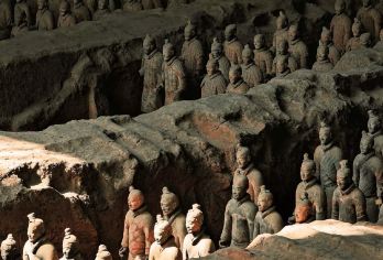 陕西西安高端一日（游兵马俑+华清宫+大唐不夜城+独立发团AD【兵马俑+华清宫+大唐不夜城+独立发团+中式自助餐+赠陕味点心】