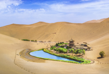 【私人定制 VIP团】敦煌莫高窟+鸣沙山月牙泉+西千佛洞【敦煌-张掖-兰州-河西走廊 甘肃青海大环线】