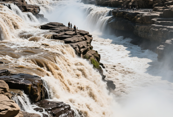 陕西延安陕西黄河壶口瀑布一日游【三环内上门接|幽默导游讲解】【三环内接早，无需自行前往景区】