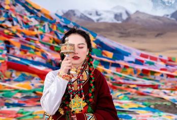 丽江+虎跳峡+香格里拉一日游【丽江出发上虎跳峡香格里拉】【游玩轻松自在】