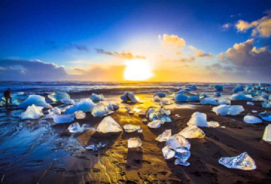 冰岛霍夫+斯卡夫塔山冰川国家公园+钻石冰沙滩+冰河湖【精品包车，私享空间，上门接送，轻松出行】