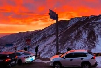 拉脊山日出+青海湖+日月山一日游【1单1团|赏日出云海】【1单1团独立包车】