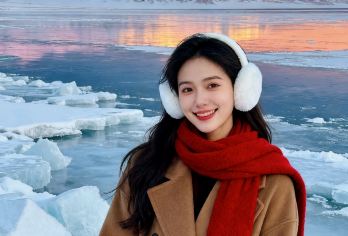 新疆赛里木湖360°自驾环湖6H丨无人机航拍丨日出丨1人起发【升级景区自驾360°游全湖~景区不换乘丨超长景区游览时间。1-6人小团，1人起发成团无忧。】