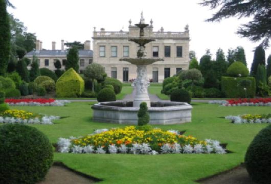 爱尔兰都柏林出发卡洛+布朗斯格罗夫花园自然线10小时包车游【私人定制市区经典一日游，可根据您的想法调整行程安排】