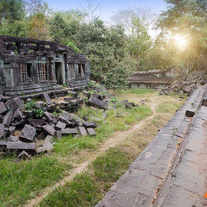 柬埔寨荔枝山国家公园+崩密列一日游