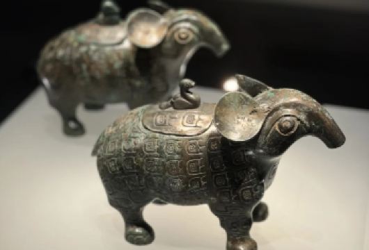 【含门票代预约】山西青铜博物馆文史大咖包团人工讲解【[大咖讲师]文史大咖深度讲解山西青铜博物馆，全程精华讲解，拒绝走马观花】