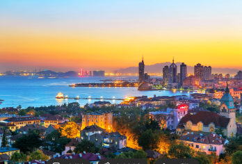 中国青岛+海底世界/海信探索中心亲子定制一日【山东省内一日游 包车 接送机 接送高铁站】