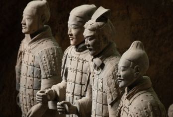 【兵马俑+华清宫】 纯玩 包车一日游【一家一团，不拼车】