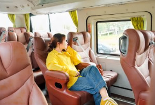 一价全含·可选接送|韶山毛泽东故居+滴水洞+刘少奇故里一日活动【一价全包.不购物不推销，含午餐+韶山换乘车+高清无线耳麦讲解+像章+矿泉水+整车献花礼，省心无忧；】