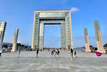 纯玩9大景点+威海火炬八街+布鲁维斯号+那香海+猫头山一日游【[服务保障]高品质服务◆精心打磨◆只为优化您的体验◆品质方面◆横扫市场◆让您享受不一样的旅行！】