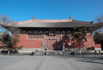 山西土林+大同古城+善化古寺+代王府包车一日游中英文服务【千年古城探晋商密码，王家深院读民间故宫，双绝并秀叹三雕神工。】