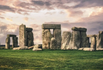 英国伦敦巨石阵+斯托海德一日游【赠大英馆内真人讲解2h】【资深中文导游兼司机带队，全程讲解，协助拍照 ； 精品路线、无需攻略；美食推荐、纯玩体验】