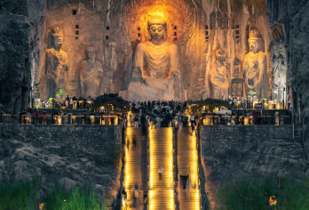 【精品小团+耳麦】洛阳龙门石窟2小时资深导游人工讲解【[精品小团]精品小团，拼团的价格，私家团的体验！】