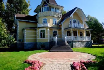 哈尔滨伏尔加庄园+肖克庭院+德嘉码头（俄式庄园+江畔慢游）【专车接送/行程可调/可选外语导游】