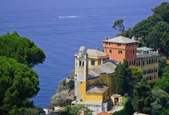 意大利米兰往返热那亚市区+帕维亚+萨沃纳+-瓦拉泽-包车精选【专属客服和本地中文司机，一家一团包车】