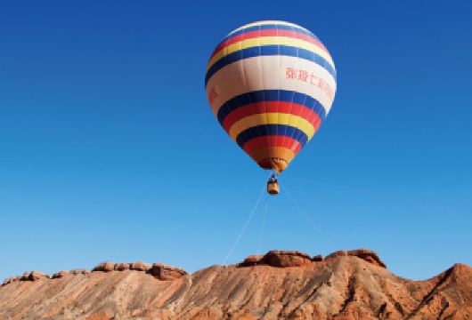 张掖七彩丹霞+马蹄寺一日游【1人成团/8人小团or大巴团】【张掖市区出发，当日动车站免费接送】
