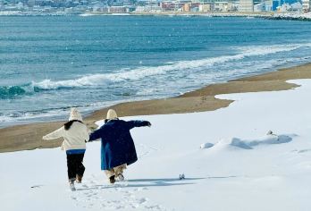 日本小樽出发打卡网红景点/可札幌登别富良野北海道多日包车精选【包车一日游，解锁旅行新方式！独立车辆配备经验丰富的老司机，为您量身打造专属行程。】