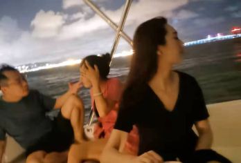 珠海游艇出海一日游【进口豪华游艇/双体帆船租赁包船】【[多种船型]欧洲进口品牌单体/双体帆船、进口豪华游艇，特别赠送深潜 摩托艇体验 海钓】