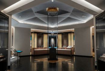 【私家团】苏州博物馆西馆1.5H/3H文史大咖精讲|含耳机【[大咖讲师]语音导航再智能，比不上文史大咖发烧友的的幽默风趣】