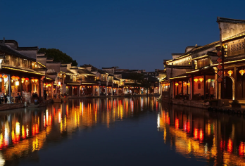 秋日赴周庄之约 漫步烟雨长廊 静享江南慢时光【纯玩无购物，专属向导定制路线，错峰赏双桥秋景】