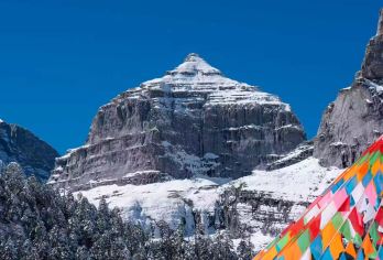 香格里拉+巴拉格宗大峡谷一日游【门票+景区观光车】【精华景点：打卡雪山、峡谷、河流、高原湖泊】