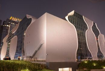 【包车游酒店接送】台中+清境农场+高美湿地+逢甲夜市【中文司机+酒店接送+贴心管家[畅游80+国家，800+城市]】