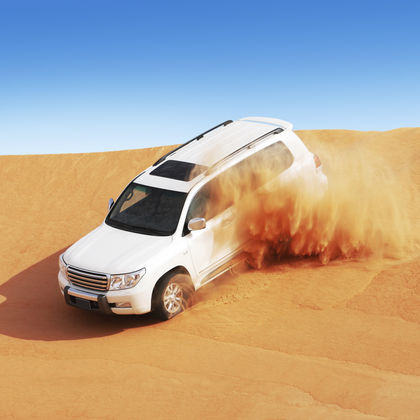 迪拜沙漠冲沙一日游